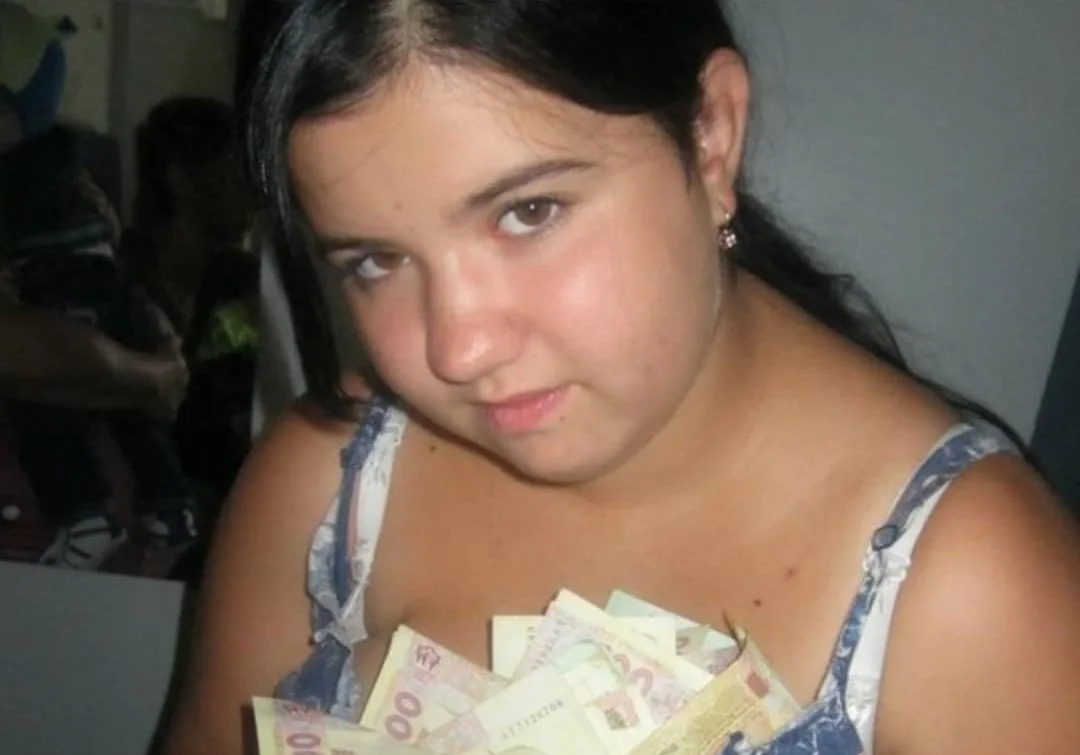 Юля Тихонова — тоді